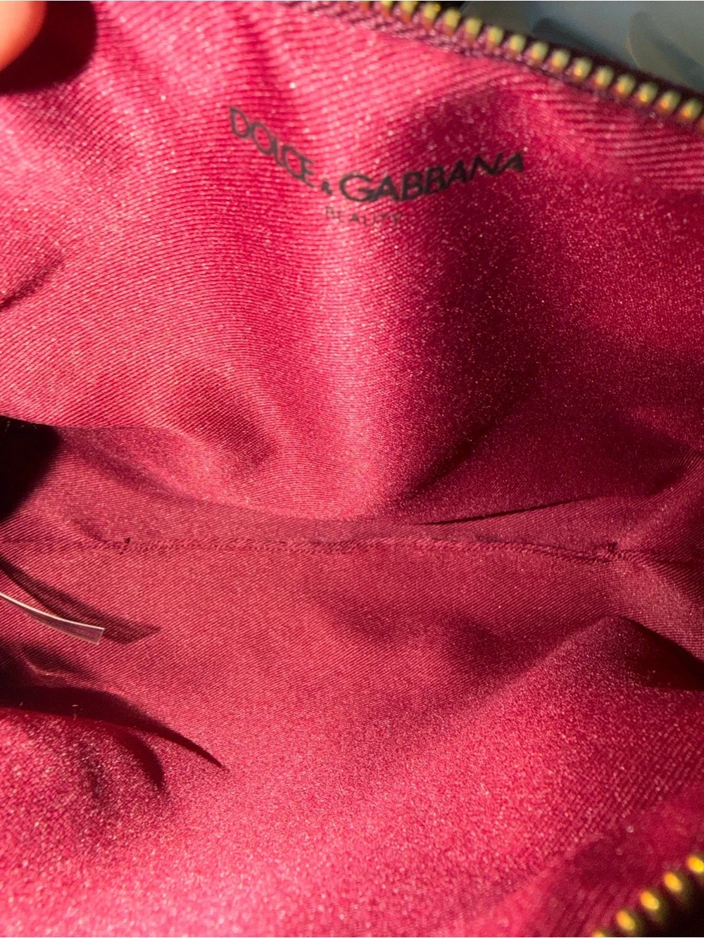 Dolce & Gabbana Maroon Beauty Bag Gwp/vip item 10